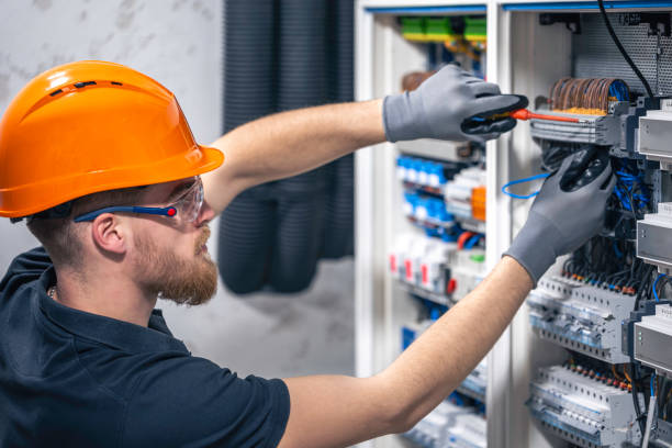 Best Emergency Electrical Repair  in Heritage Lake, IL